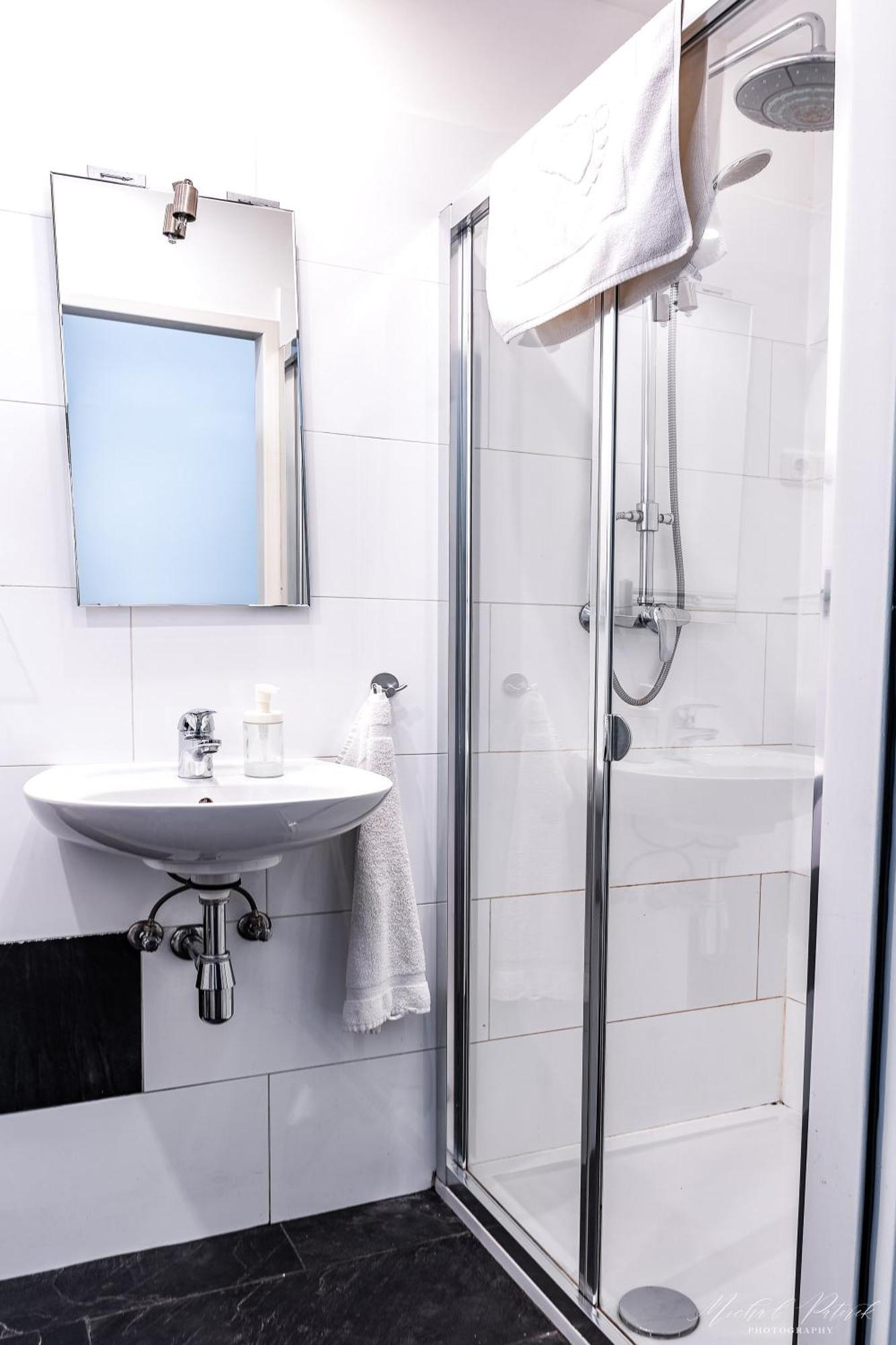 2 Bedroom City Center Apartament Krakau Buitenkant foto